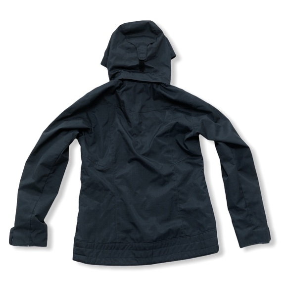 Columbia women’s hood waterproof jacket flaw - Picture 5 of 13